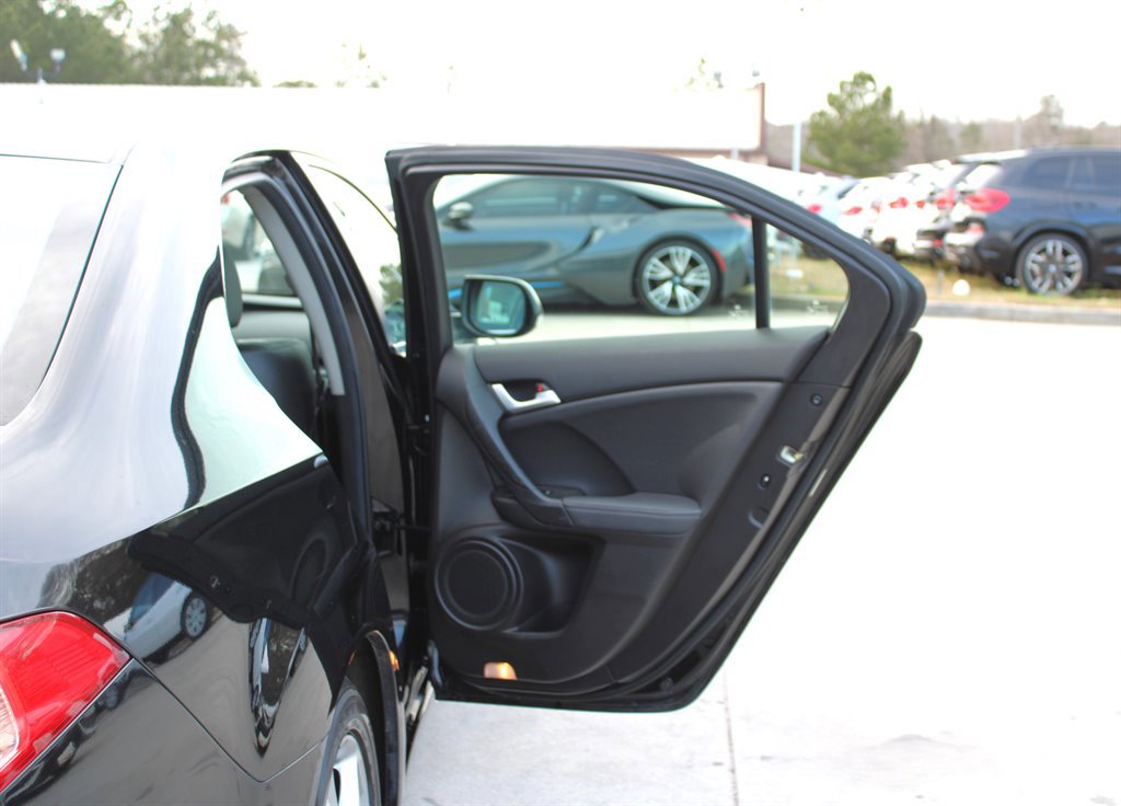 Used 2011 Acura TSX Sedan image 30