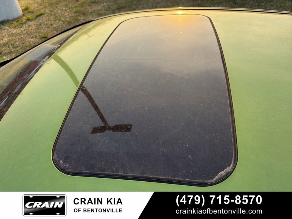 Used 2018 Ford Focus Titanium image 3