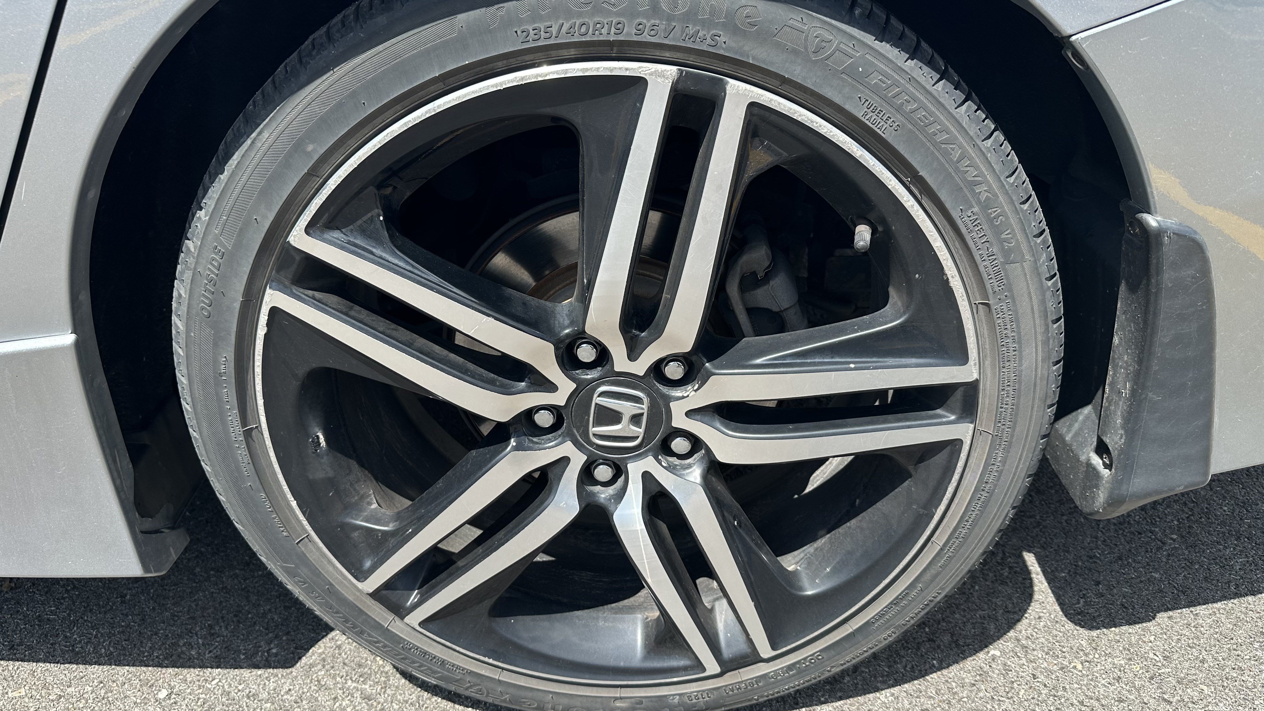Used 2017 Honda Accord Sport image 13