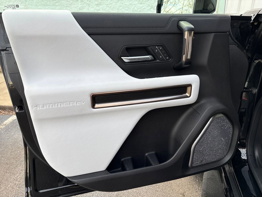 New 2025 GMC Hummer EV 2X image 14