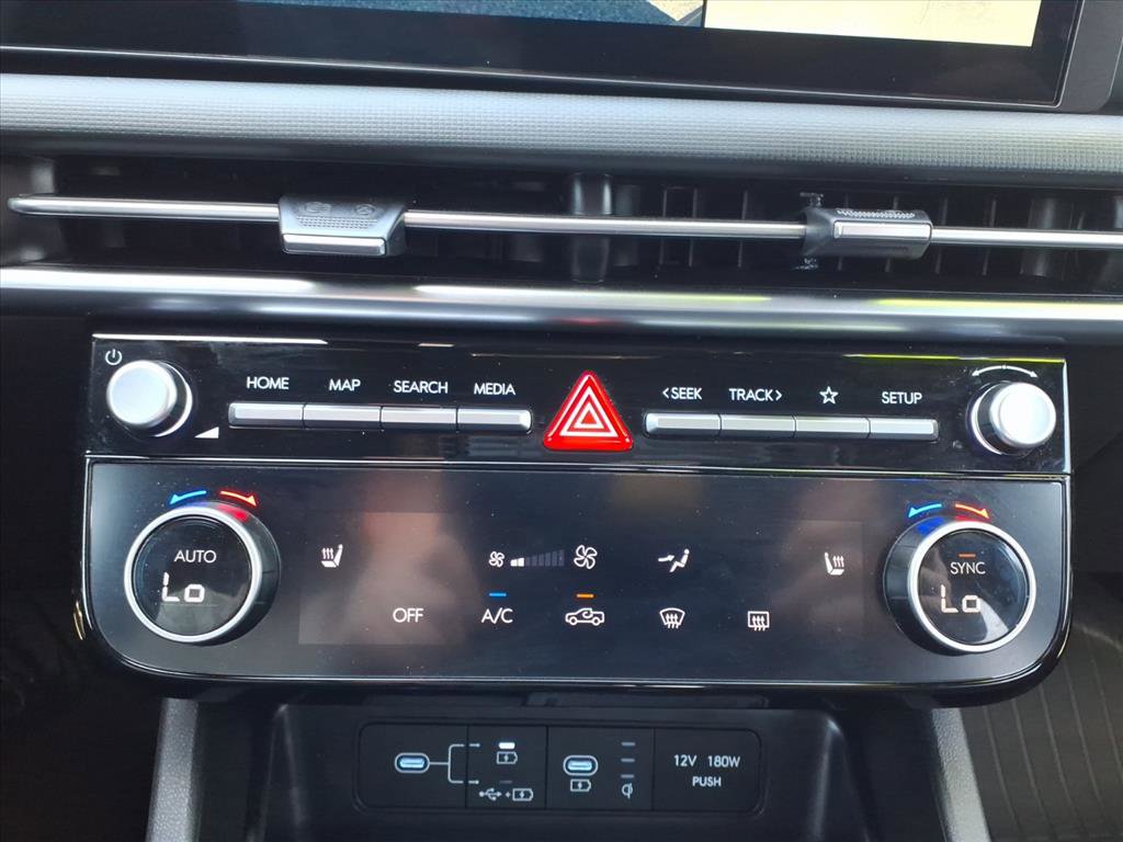 Certified 2025 Hyundai Santa Cruz XRT image 22