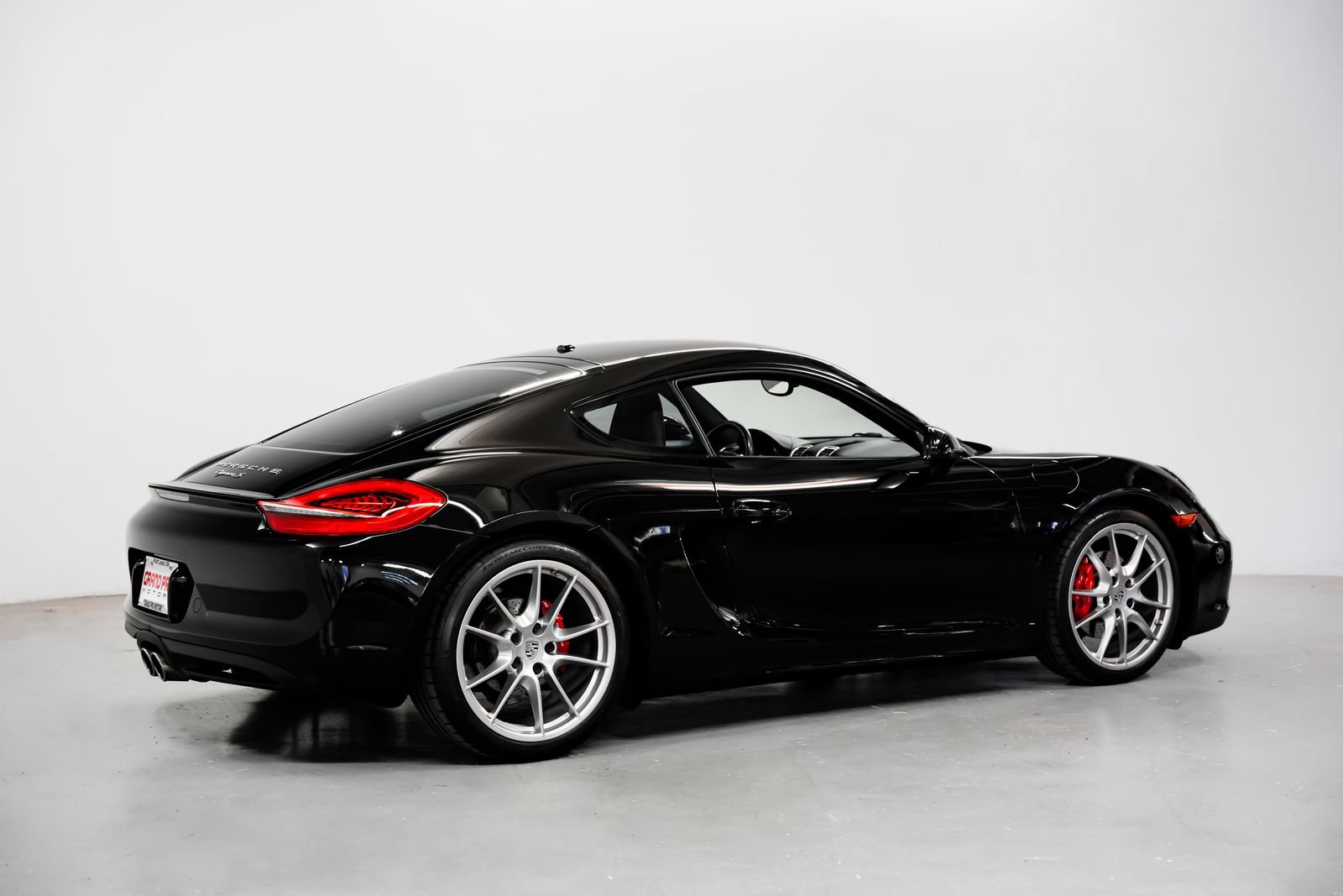 Used 2015 Porsche Cayman S RWD image 3