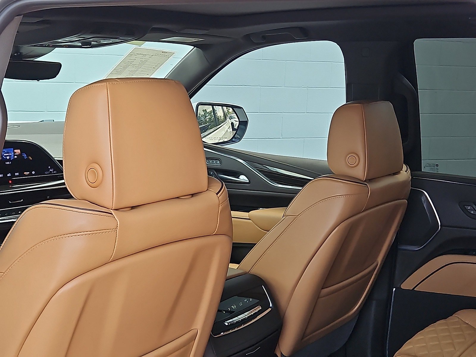 Certified 2024 Cadillac Escalade Sport w/ LPO, Floor Liner Package AWD/4WD image 10