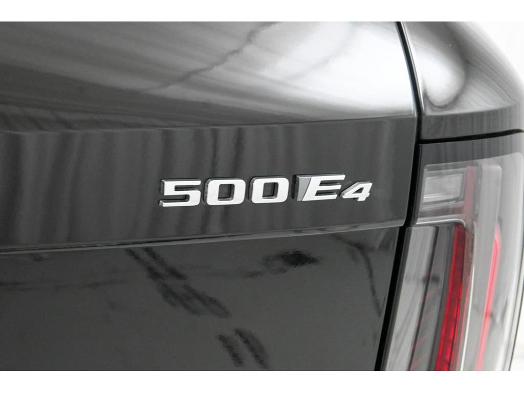 New 2026 Cadillac Optiq Luxury 2 image 39