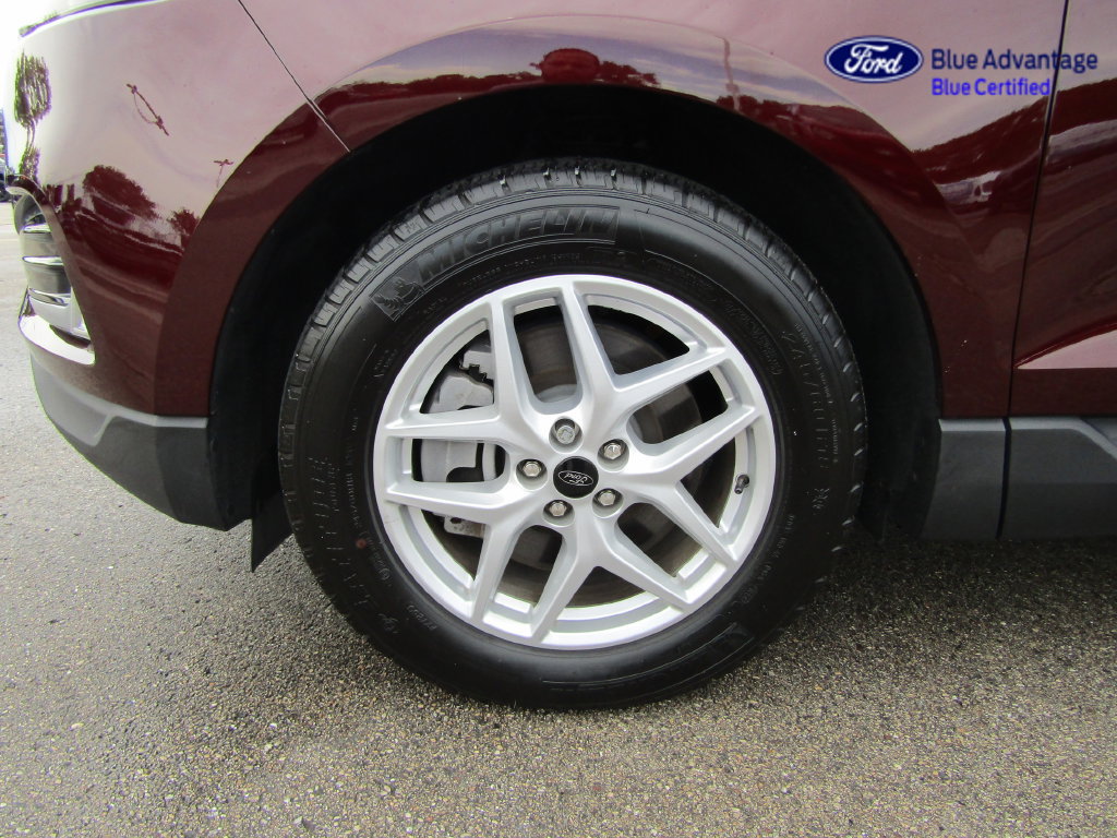 Certified 2024 Ford Edge SEL w/ Convenience Package AWD/4WD image 15