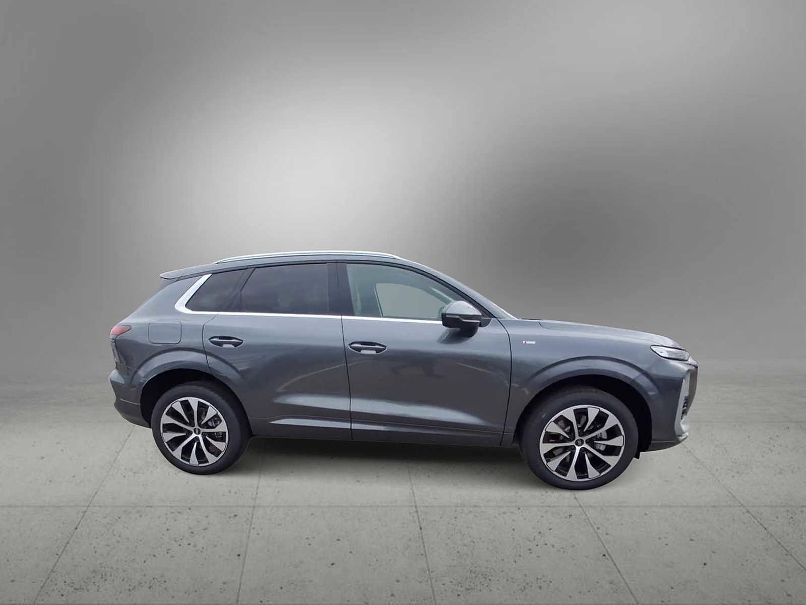 New 2026 Audi Q3 quattro 2.0T AWD/4WD image 9