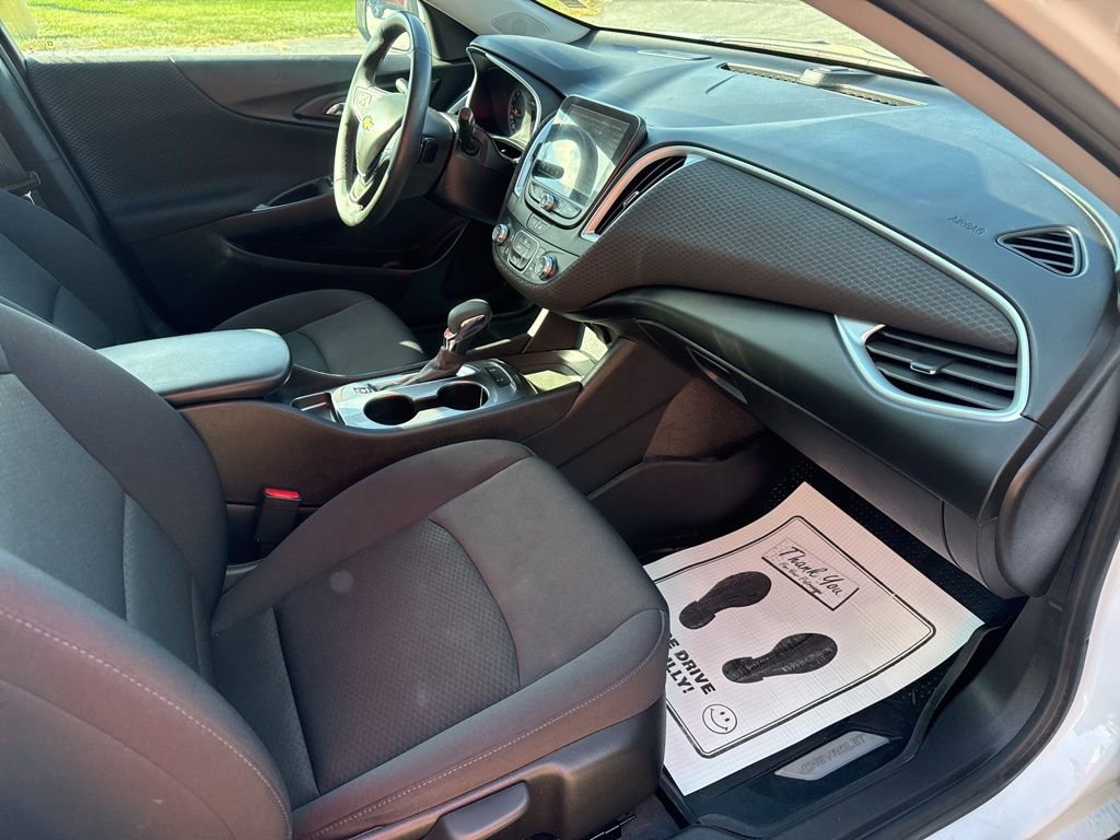 Used 2024 Chevrolet Malibu RS w/ LPO, Floor Liner Package image 20