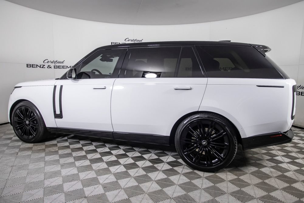 Used 2024 Land Rover Range Rover Long Wheelbase Autobiography AWD/4WD image 11