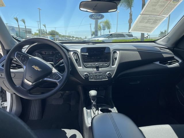 Used 2023 Chevrolet Malibu LT FWD image 19