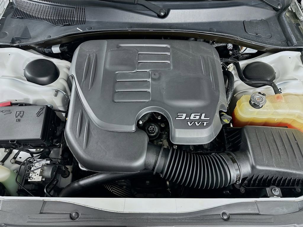 Used 2022 Chrysler 300 S image 31