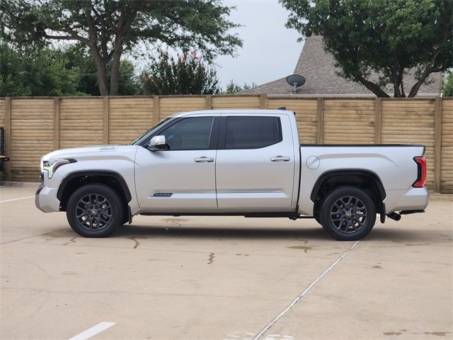 Used 2025 Toyota Tundra Platinum AWD/4WD image 12