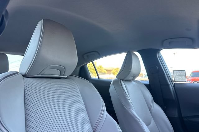 Used 2023 Toyota Prius XLE FWD image 19