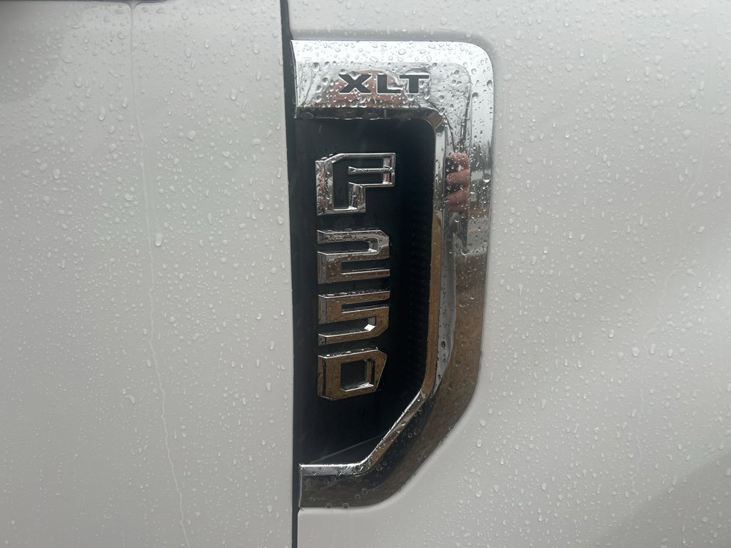 Used 2019 Ford F250 XLT w/ XLT Value Package image 4