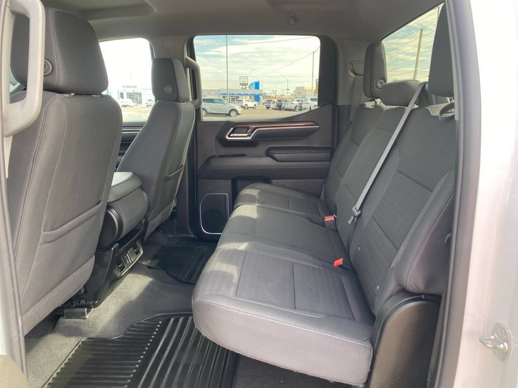Used 2025 Chevrolet Silverado 1500 LT RWD image 27