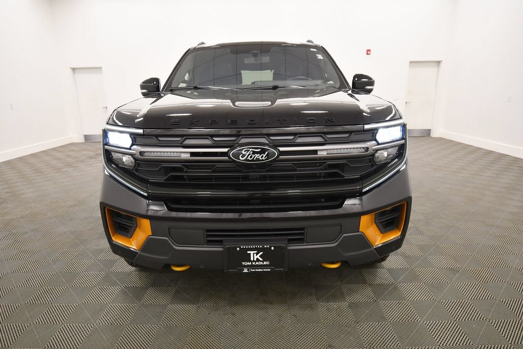 Used 2025 Ford Expedition Tremor AWD/4WD image 12