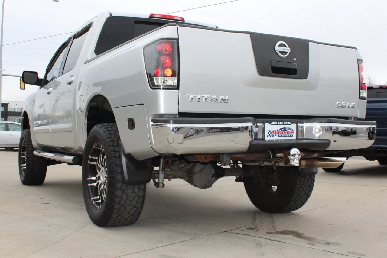 Used 2006 Nissan Titan LE w/ (R02) LE Off-Road Pkg image 30