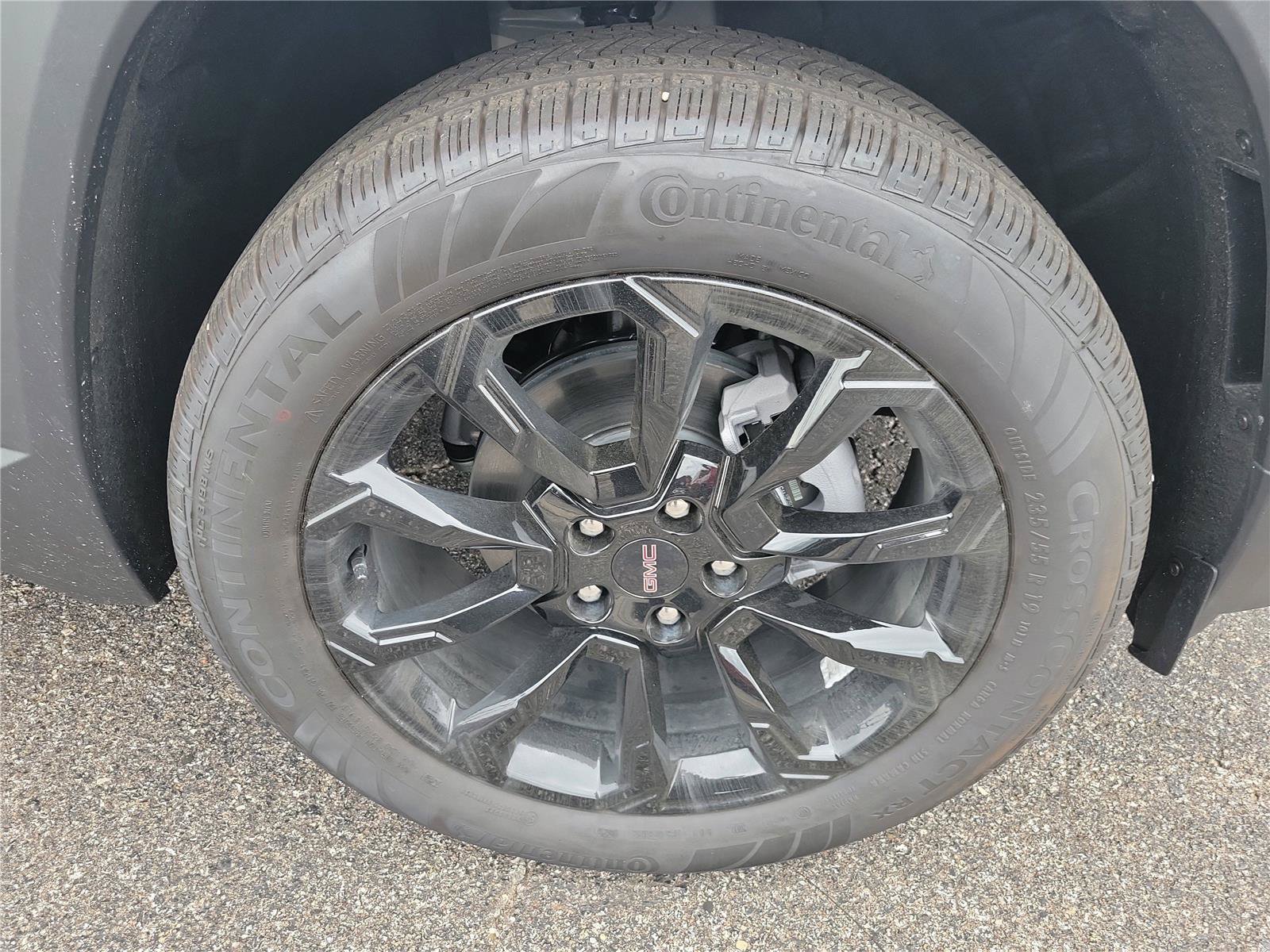 New 2026 GMC Terrain Elevation w/ Elevation Premium Package FWD image 6