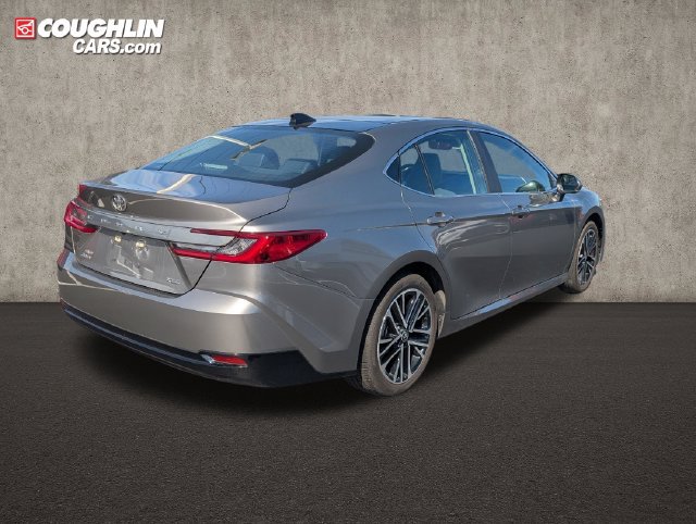 Used 2026 Toyota Camry XLE w/ Premium Package AWD/4WD image 7