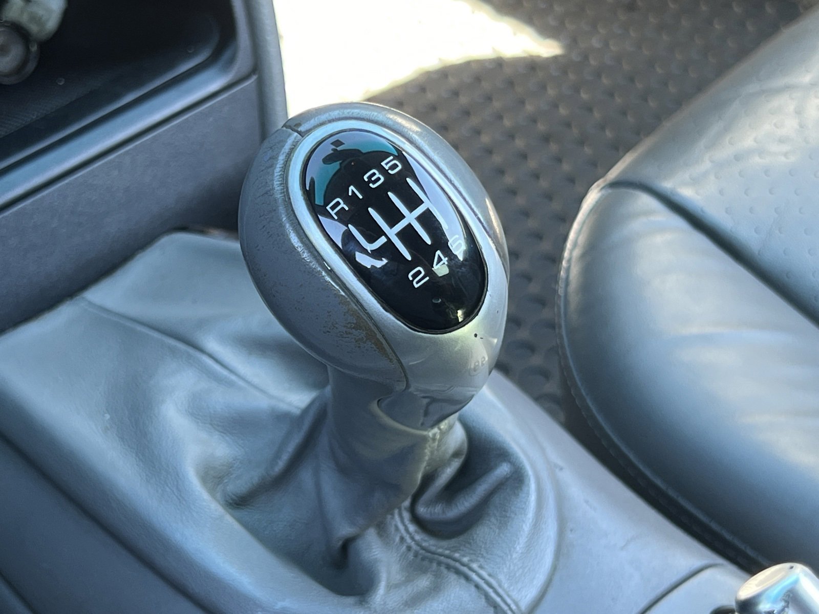 Used 2002 Porsche 911 Carrera image 22