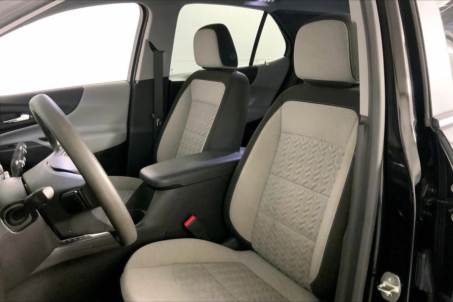 Used 2023 Chevrolet Equinox LS AWD/4WD image 24