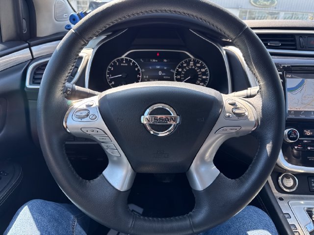 Used 2017 Nissan Murano SL w/ SL Technology Package AWD/4WD image 16