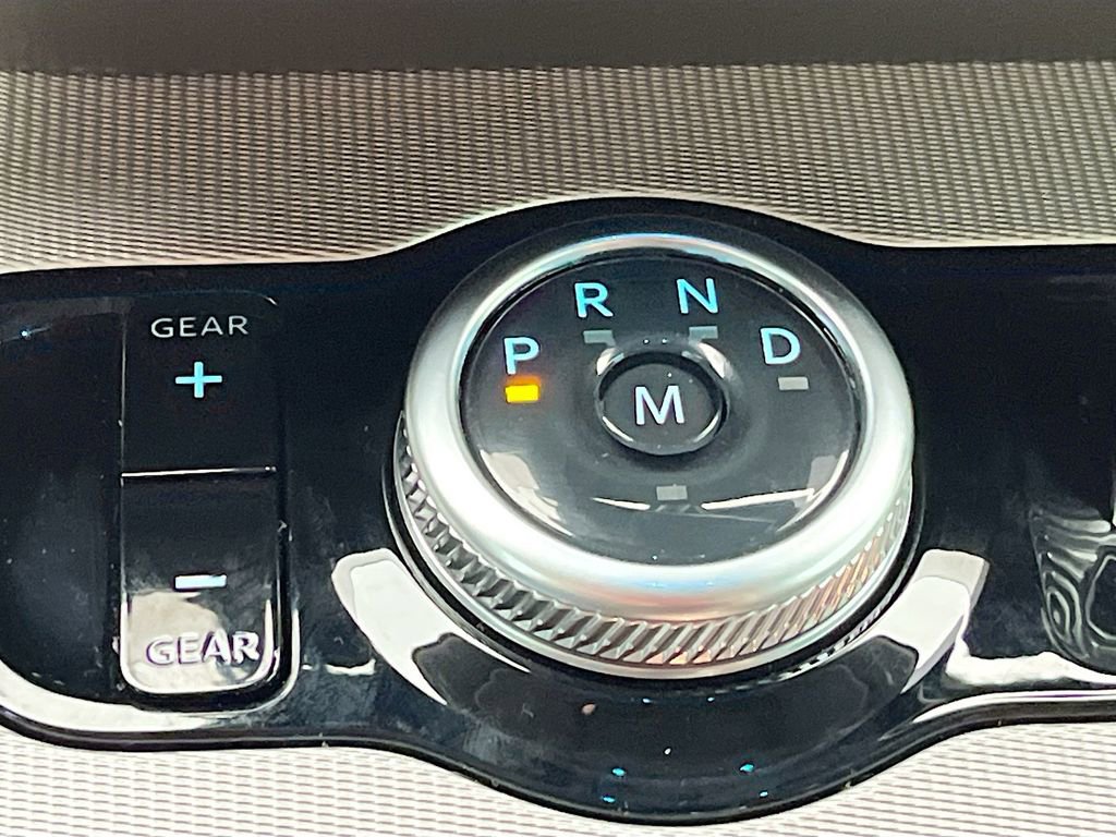 Used 2025 Ford Expedition Active AWD/4WD image 17