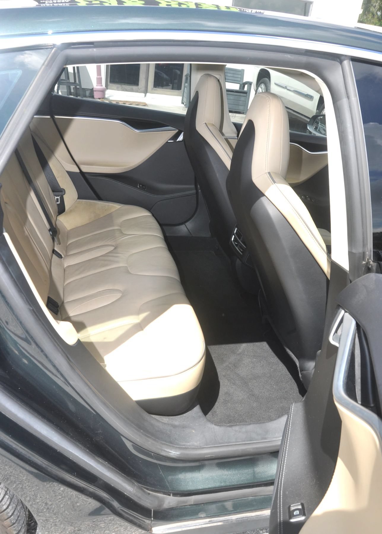 Used 2014 Tesla Model S 85 RWD image 16