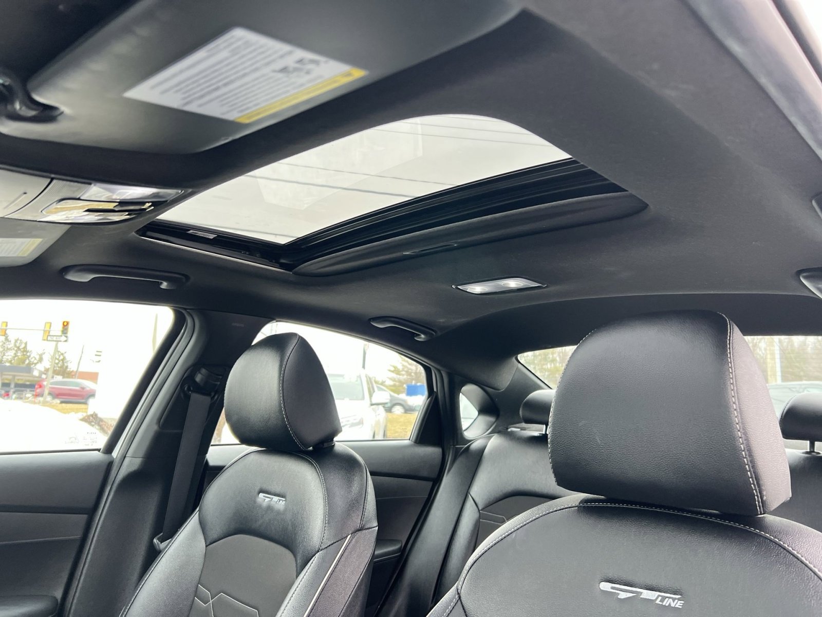 Used 2023 Kia Forte GT-Line w/ GT-Line Premium Package image 23