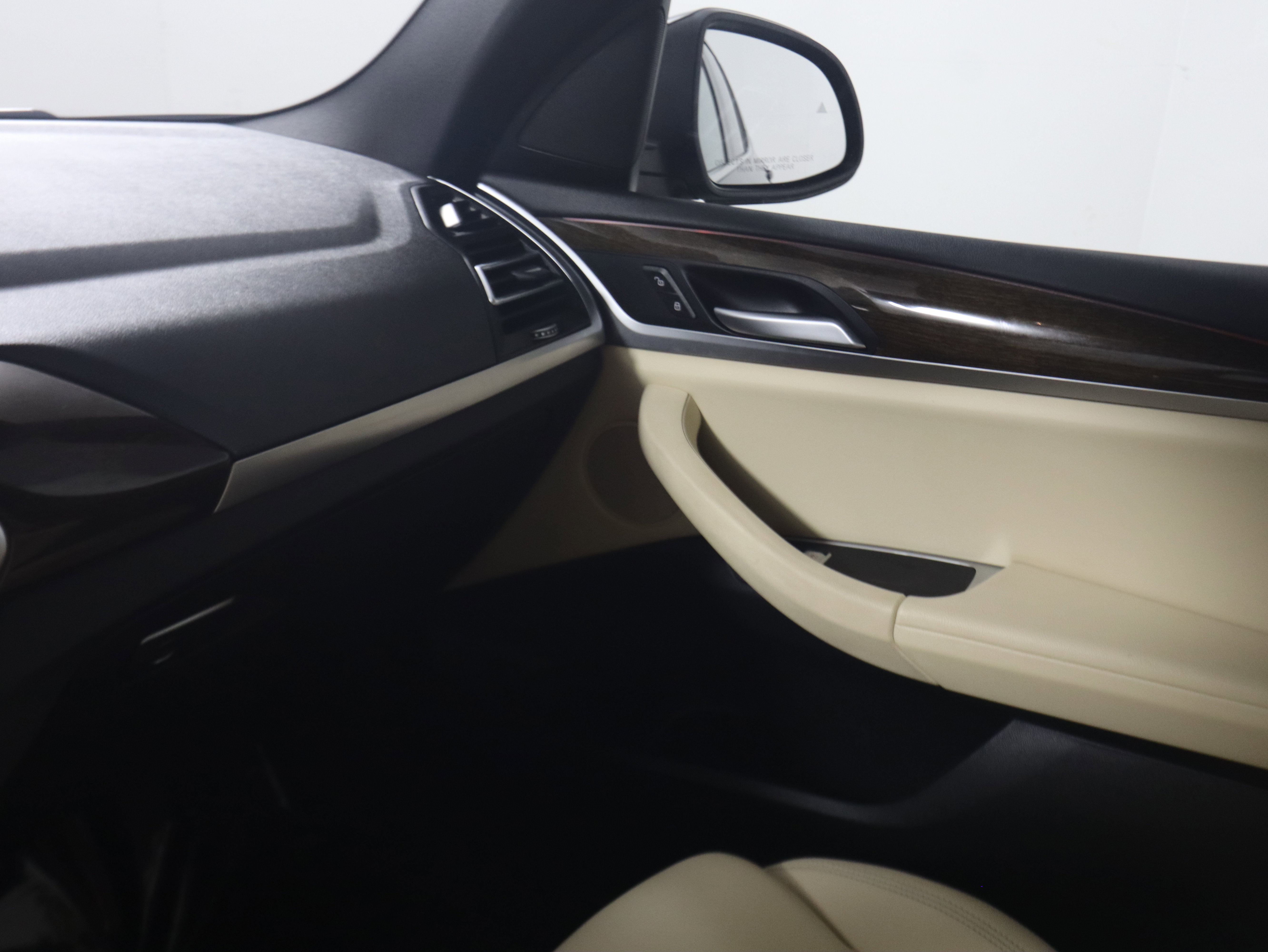 Used 2023 BMW X3 sDrive30i w/ Convenience Package w/ZPA image 12