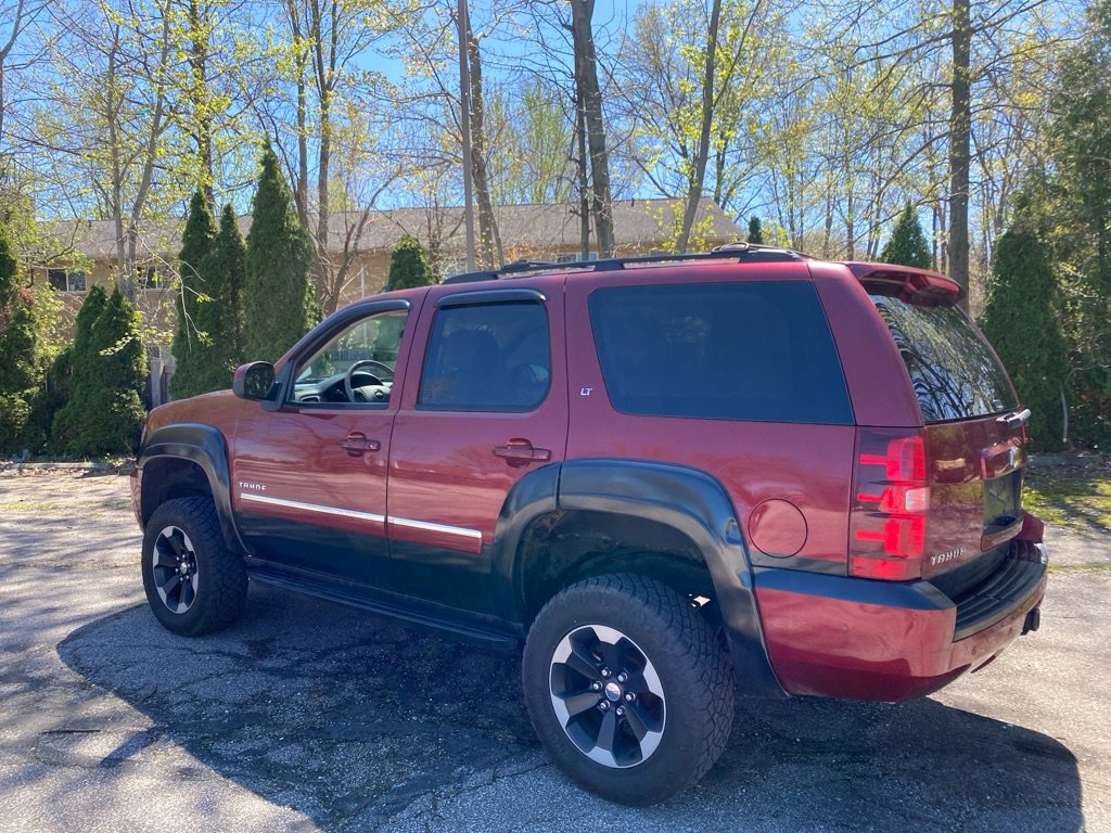Used 2010 Chevrolet Tahoe LT AWD/4WD image 3