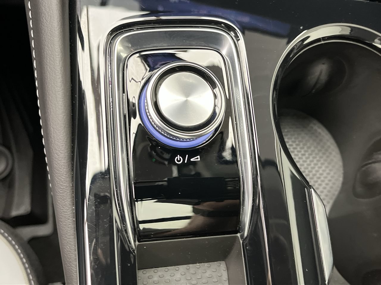 New 2026 Buick Envision Sport Touring AWD/4WD image 19