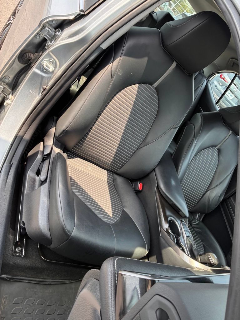 Used 2023 Toyota Camry SE FWD image 17