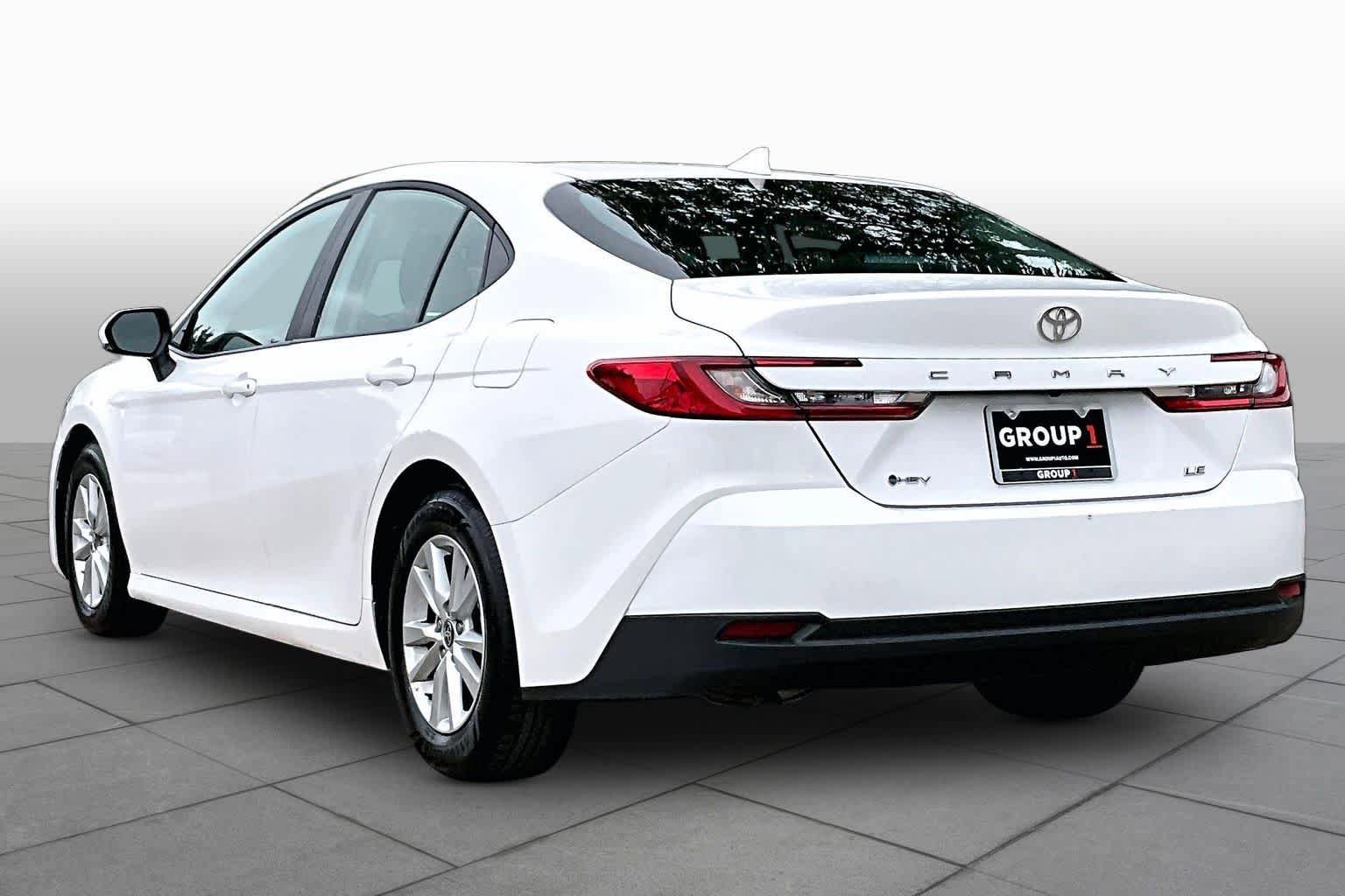Used 2026 Toyota Camry LE FWD image 12