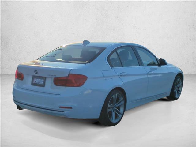 Used 2018 BMW 330i Sedan RWD image 5