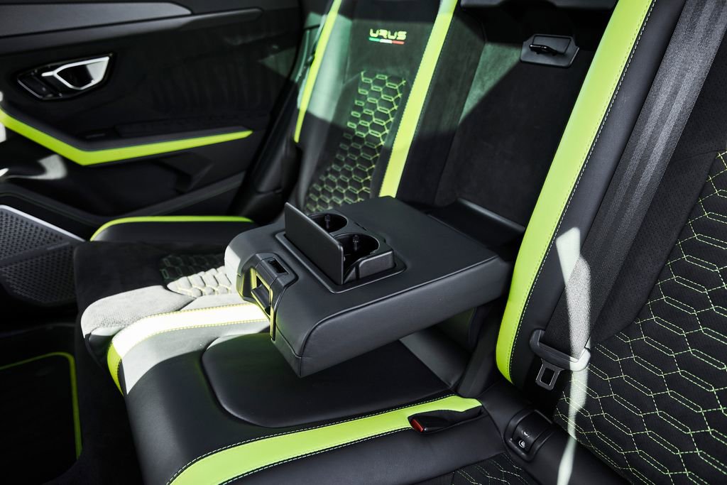 Used 2022 Lamborghini Urus AWD/4WD image 51