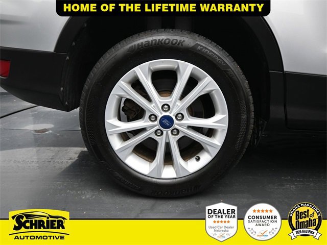 Used 2017 Ford Escape SE w/ Equipment Group 201A image 42