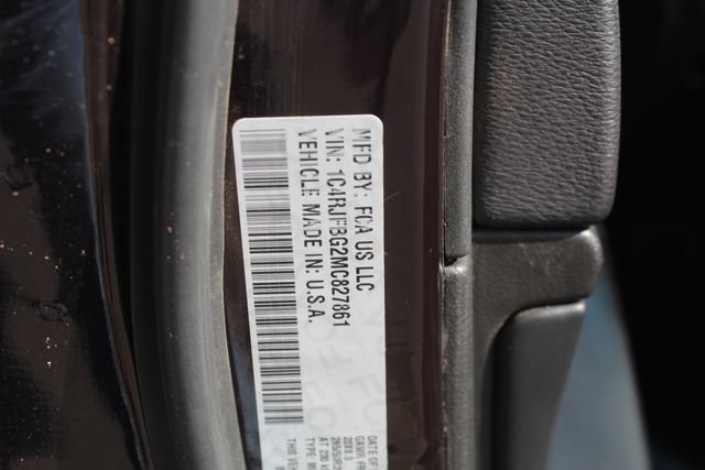 Used 2021 Jeep Grand Cherokee Limited w/ Quick Order Package 28K 80th AWD/4WD image 39