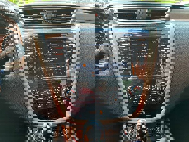 Used 2020 Nissan Murano SV image 7