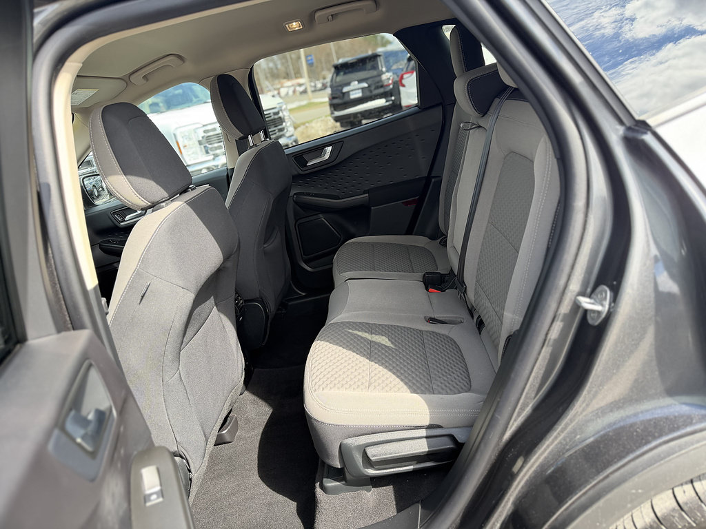 Used 2020 Ford Escape SE Sport AWD/4WD image 12