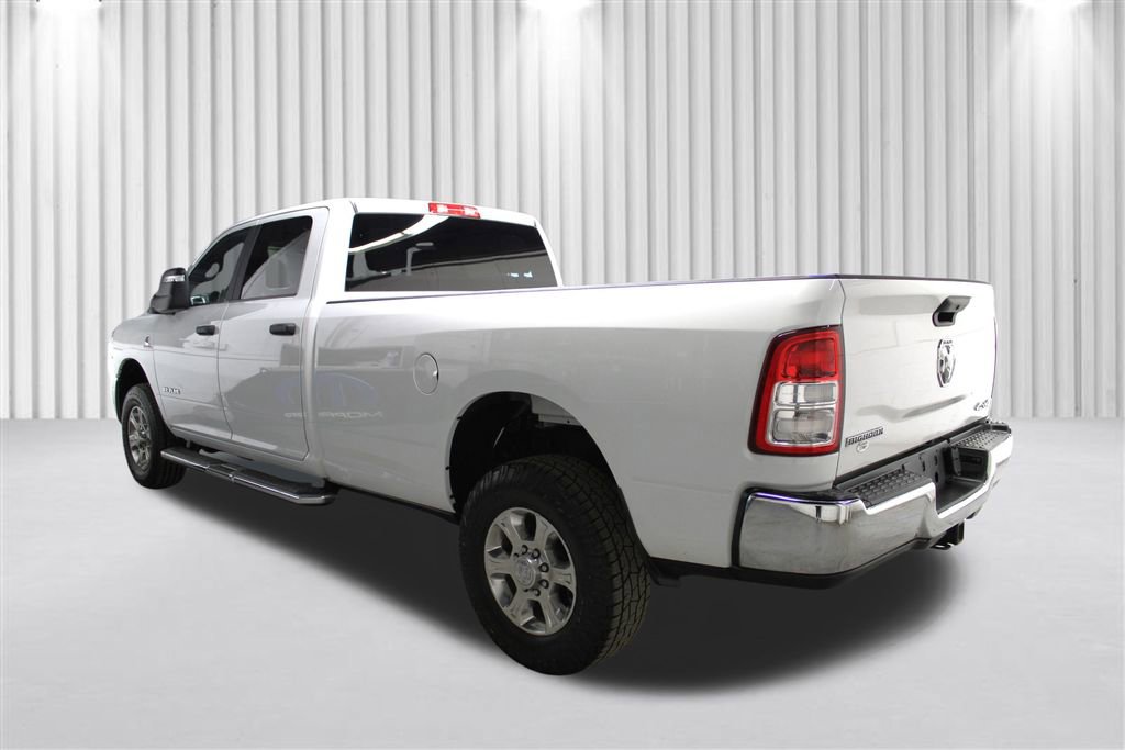 Used 2024 RAM 3500 Big Horn AWD/4WD image 5