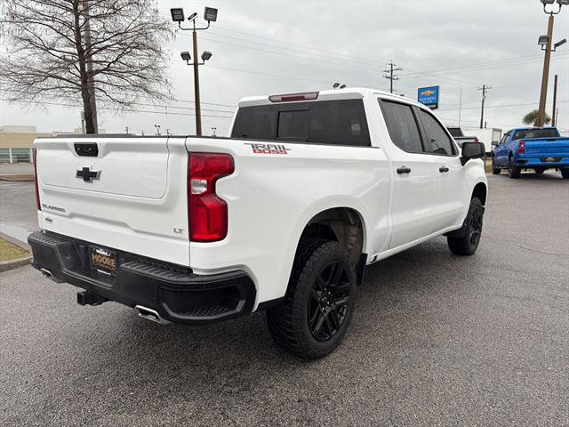 Used 2024 Chevrolet Silverado 1500 LT Trail Boss w/ Convenience Package II image 7