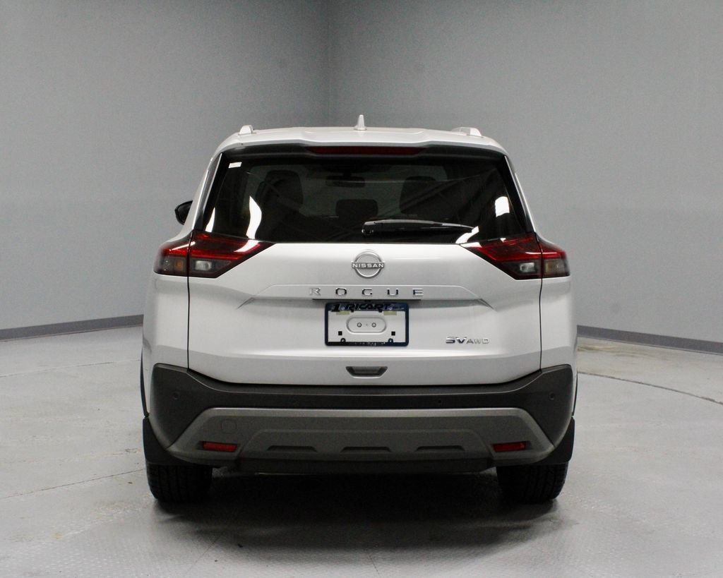 Certified 2023 Nissan Rogue SV w/ SV Premium B Package AWD/4WD image 9
