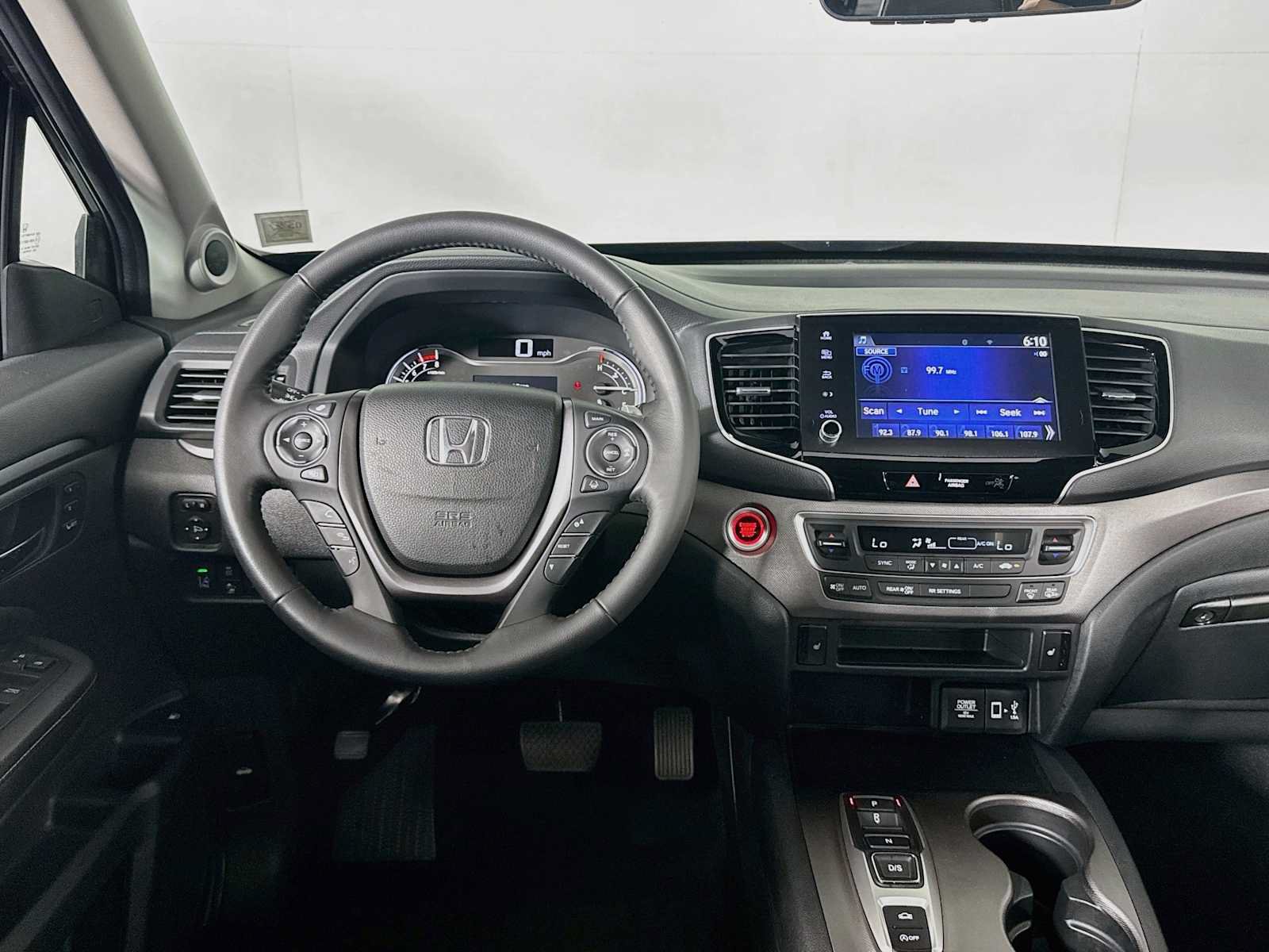 Used 2023 Honda Ridgeline RTL image 11