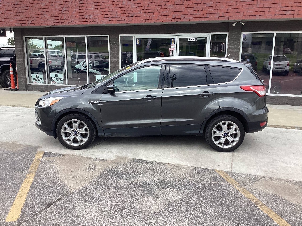 Used 2015 Ford Escape Titanium AWD/4WD image 5