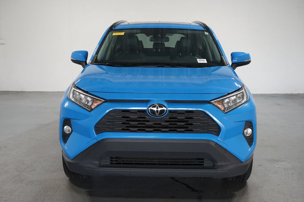 Used 2021 Toyota RAV4 XLE Premium FWD image 2