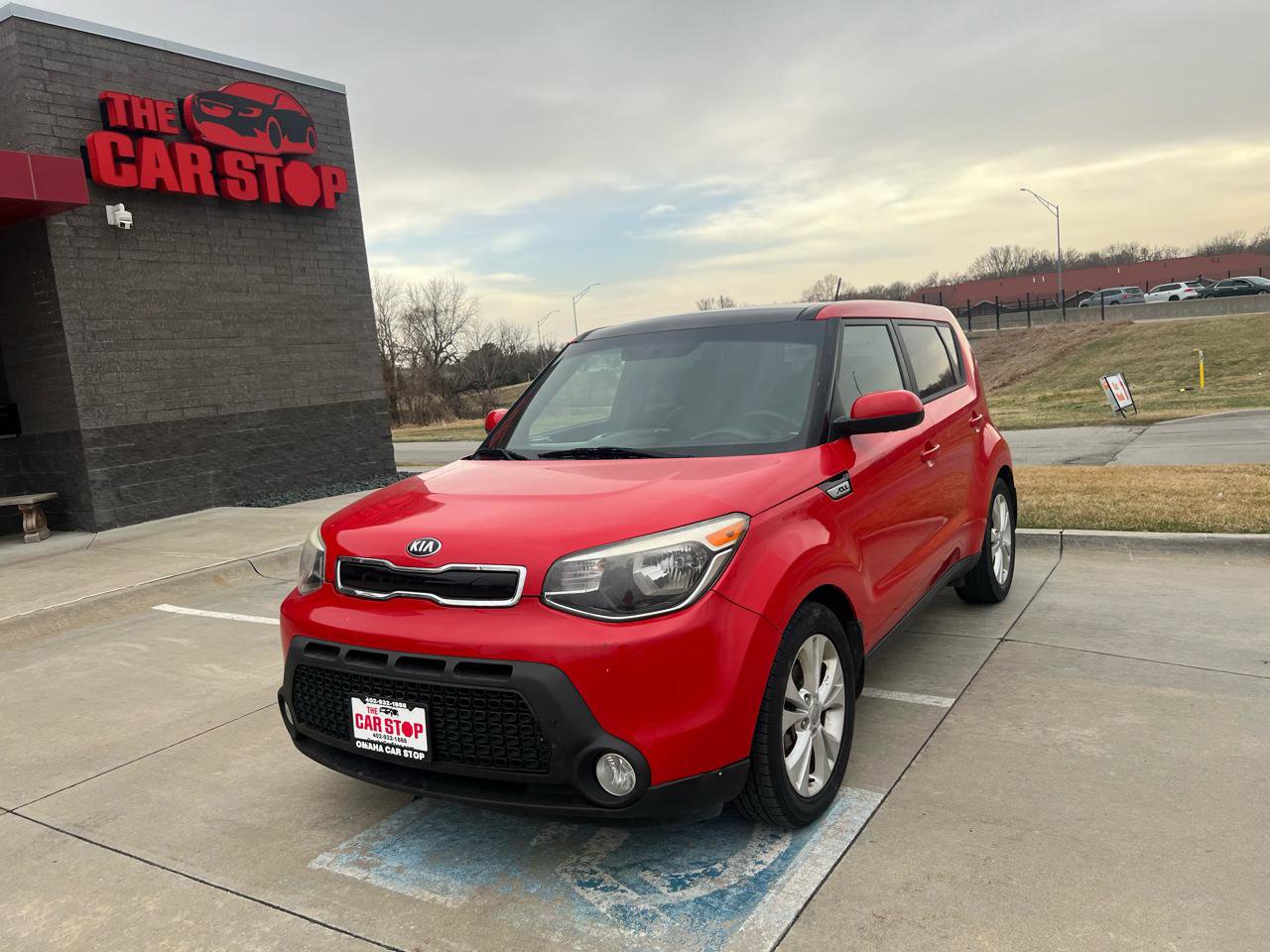 Used 2015 Kia Soul + w/ Primo Package image 2