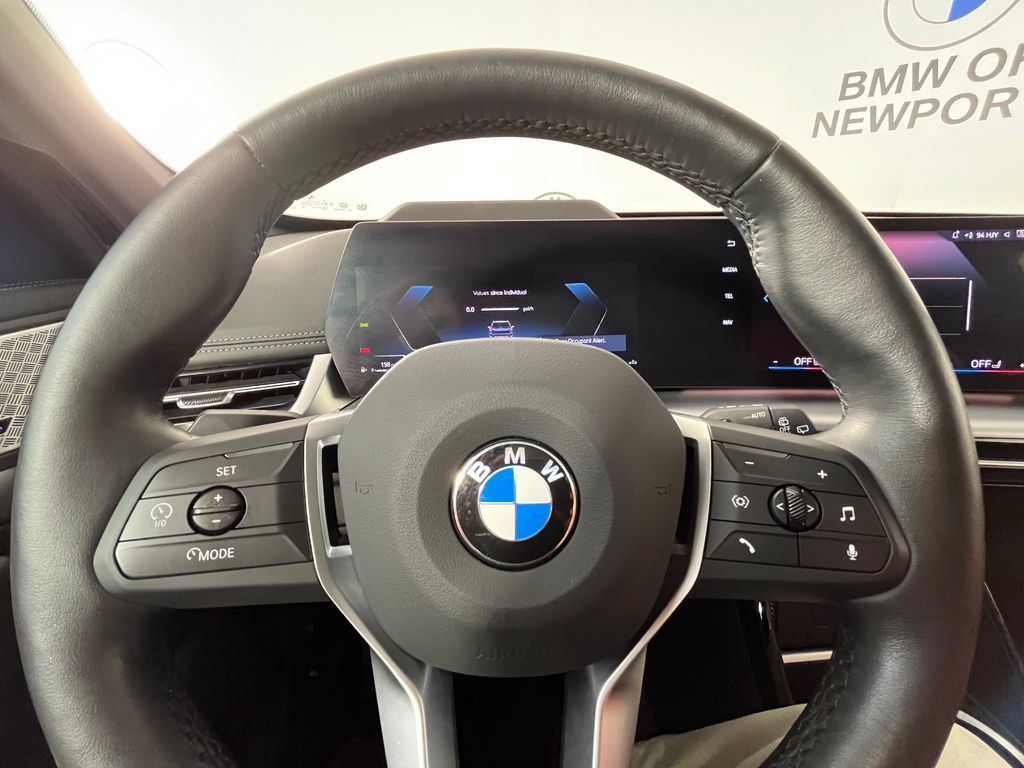 Used 2024 BMW X1 xDrive28i AWD/4WD image 12