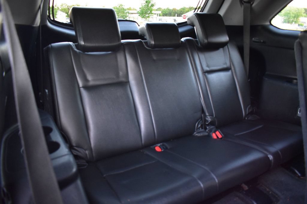 Used 2014 Toyota Highlander LE FWD image 23