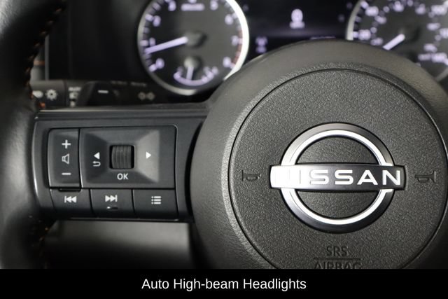 Used 2025 Nissan Pathfinder Rock Creek AWD/4WD image 8