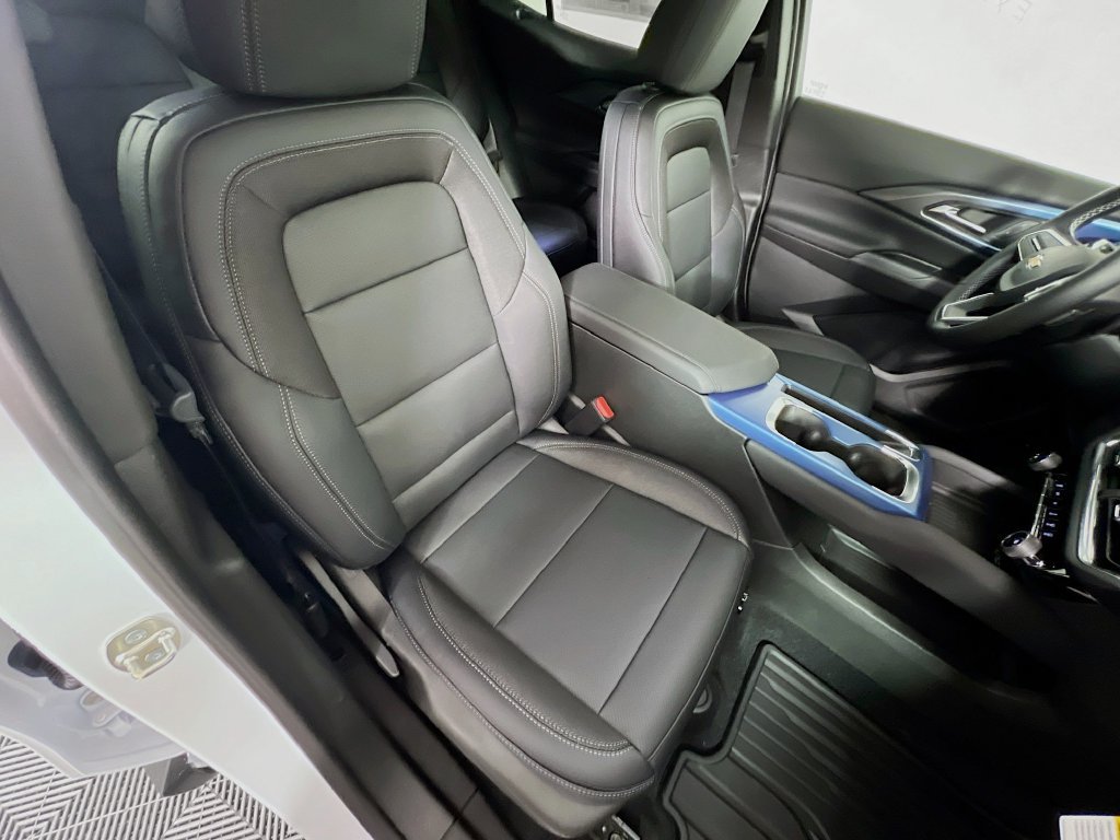 New 2026 Chevrolet Equinox EV LT w/ LPO, All-Weather Mat Package AWD/4WD image 28